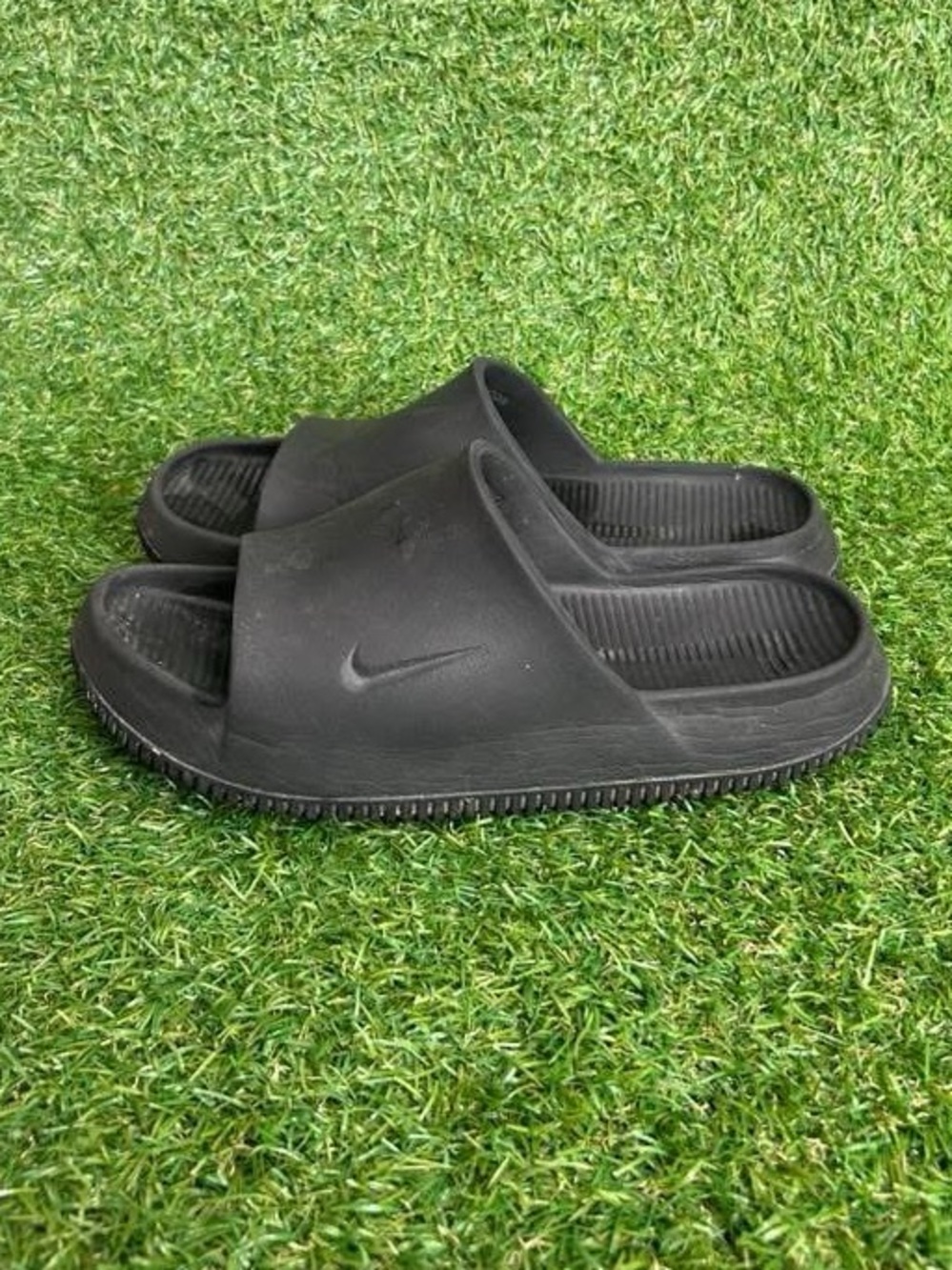Nike Men’s Black Slip-On Slide Sandals